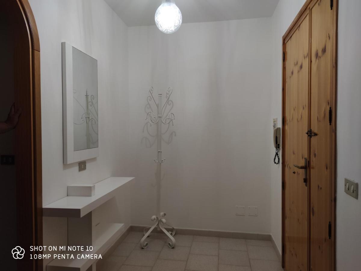 Casa Di Gigi- Comodo Appartamento In Galatina Exterior foto